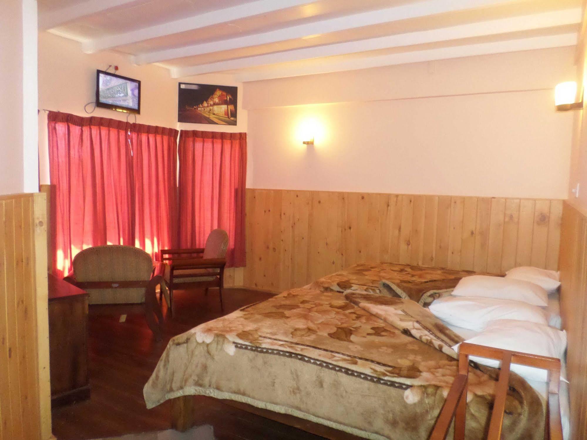 Vista Hotel Eden Hill Nuwara Eliya Bagian luar foto